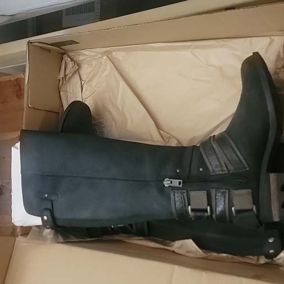 Sorel lola tall boots black mud - Picture 3 of 9